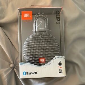 JBL Clip 3 Bluetooth Speaker Grey